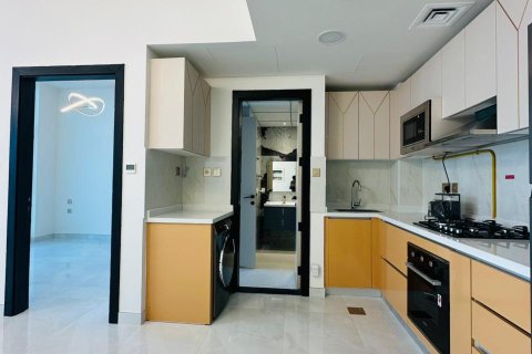 Appartement à Arjan, Dubai, studio, 50.75 m², № 90178