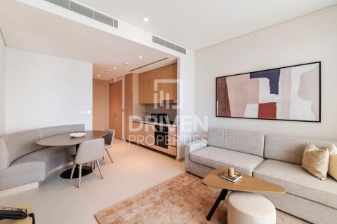 Apartment in Vida Residences Dubai Mall, Downtown Dubai (Downtown Burj Dubai), Dubai 1 bedroom, 74.6 sq.m. № 129223 - photo 3