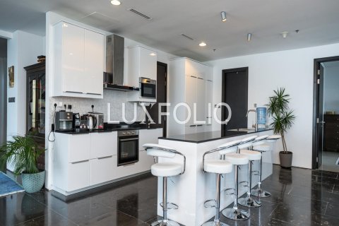 Penthouse in Dubai Marina, Dubai 5 bedrooms, 364 sq.m. № 45957 - photo 5