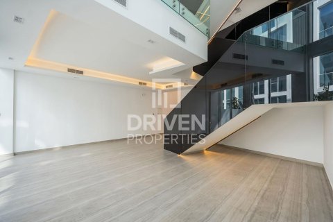 Таунхаус в Аль-Барари, Дубай, 4 спальни, 180.32м², № 128227