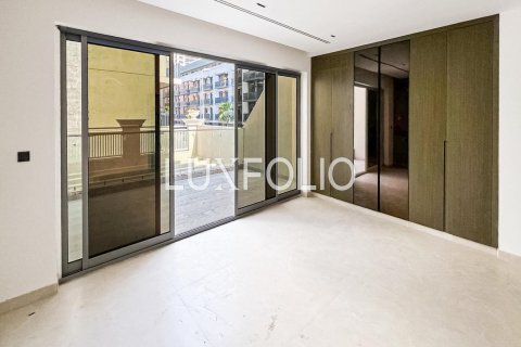 Купить таунхаус в Джумейра Вилладж Серкл, Дубай: 4 спальни, 285м², № 45759 - фото 8