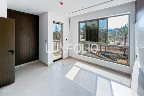 Maison de ville à Jumeirah Village Circle, Dubai, 4 chambres, 285 m², № 45759