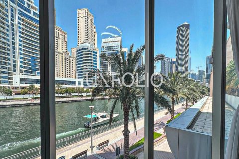 Apartment in Dubai Marina, Dubai 2 bedrooms, 96 sq.m. № 45329 - photo 16