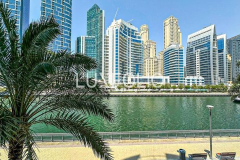 Apartment in Dubai Marina, Dubai 2 bedrooms, 96 sq.m. № 45329 - photo 25