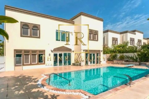 Вилла в Regional, Jumeirah Park, Дубай, 3 спальни, 701м², № 4108