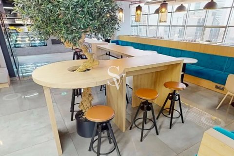 Снять в аренду офис в Mazaya Business Avenue, Джумейра Лейк Тауэрс, Дубай: 111м², № 113221 - фото 6
