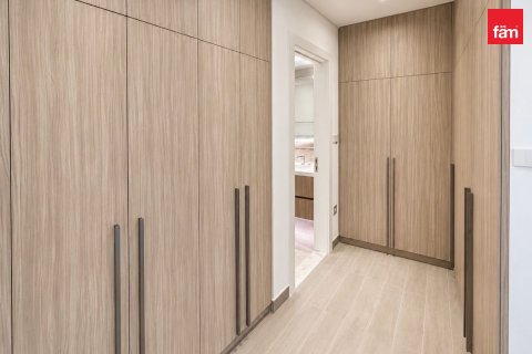 Appartement à Dubai, 1 chambre, 81 m², № 124272 - photo 4