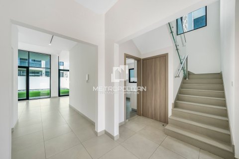 Villa en Murooj Al Furjan, Al Furjan, Dubai, 4 dormitorios, 575 m², № 16016 - foto 14