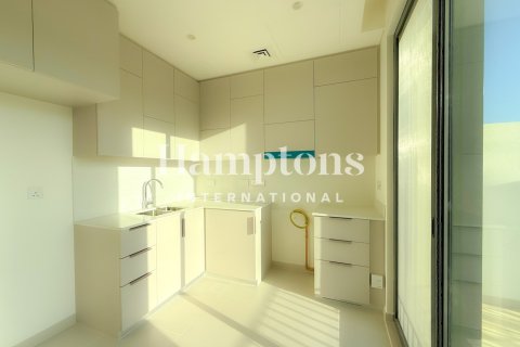 Townhouse in Arabian Ranches 3, Dubai 3 bedrooms, 125.32614700 sq.m. № 124491 - photo 12
