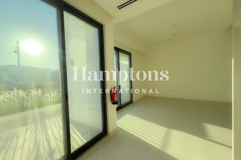 Townhouse in Arabian Ranches 3, Dubai 3 bedrooms, 125.32614700 sq.m. № 124491 - photo 5