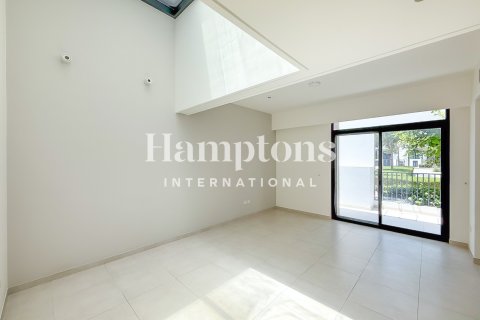 Снять в аренду таунхаус в Bliss, Arabian Ranches 3, Дубай: 3 спальни, 135.91987609м², № 124490 - фото 3