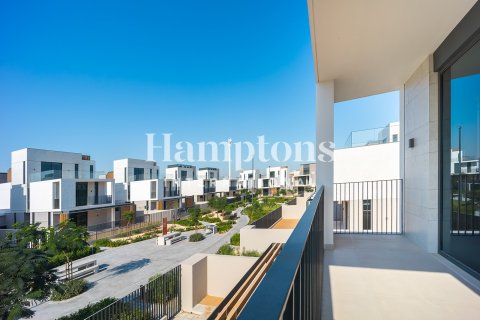 Villa en Arabian Ranches 3, Dubai, 4 dormitorios, 447.97826600 m², № 124489 - foto 21