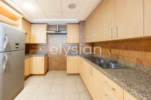 Appartement à Shoreline Apartments, Palm Jumeirah, Dubai, 2 chambres, 186 m², № 37935 - photo 8