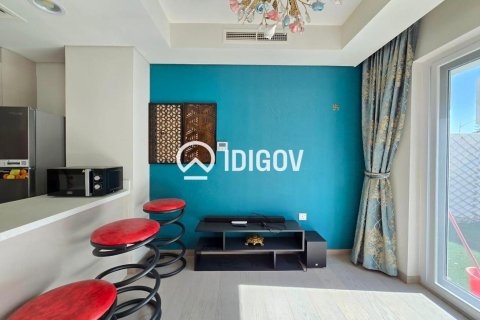 Снять в аренду таунхаус в Дубае: 3 спальни, 142.14м², № 124629 - фото 3