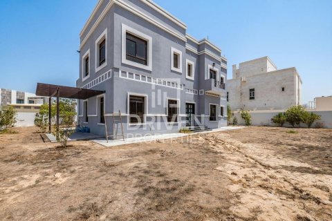 Снять в аренду виллу в Nadd Al Sheba, Дубай: 6 спален, 1468.05м², № 128968 - фото 25