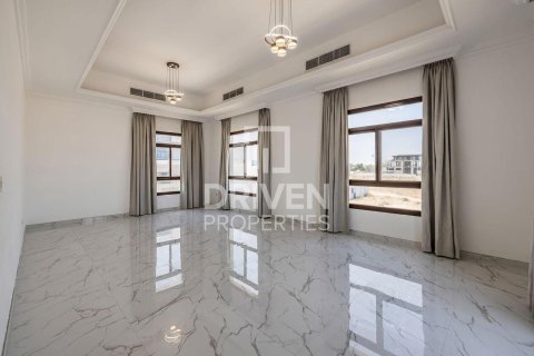 Снять в аренду виллу в Nadd Al Sheba, Дубай: 6 спален, 1468.05м², № 128968 - фото 13