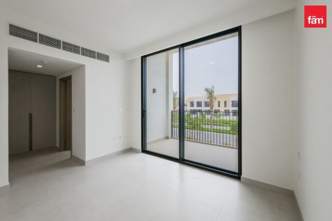 Townhouse in Dubai 3 bedrooms, 144.8 sq.m. № 123940 - photo 7