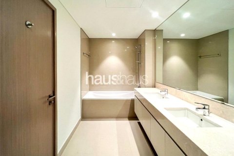 Apartment in Opera District, Downtown Dubai (Downtown Burj Dubai), Dubai 2 bedrooms, 123 sq.m. № 43433 - photo 9