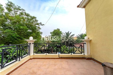 Villa in Legacy, Jumeirah Park, Dubai 4 bedrooms, 403 sq.m. № 43434 - photo 26