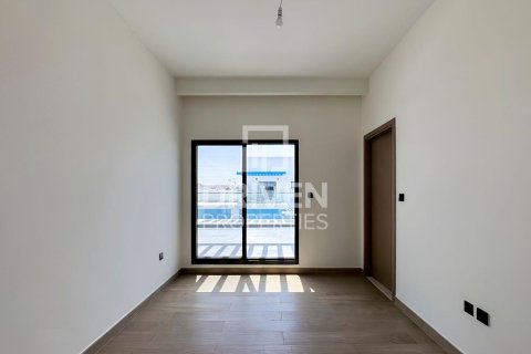 Adosado en Damac Lagoons, Dubai, 5 dormitorios, 219.62 m², № 127783 - foto 15