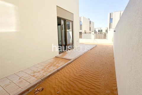 Adosado en Villanova, Dubai Land, Dubai, 4 dormitorios, 216 m², № 43725 - foto 4