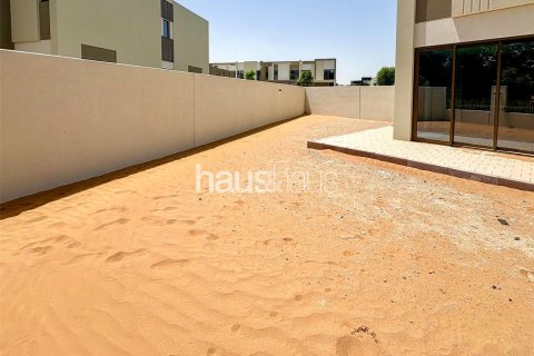 Adosado en Villanova, Dubai Land, Dubai, 4 dormitorios, 214 m², № 43723 - foto 11