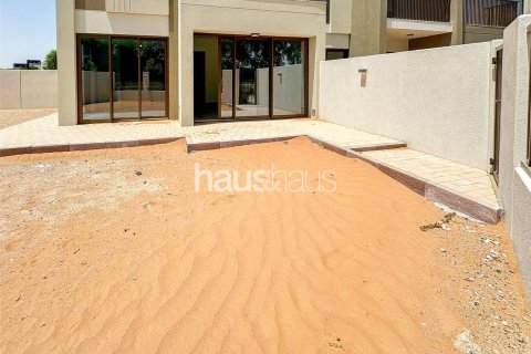 Adosado en Villanova, Dubai Land, Dubai, 4 dormitorios, 214 m², № 43723 - foto 12