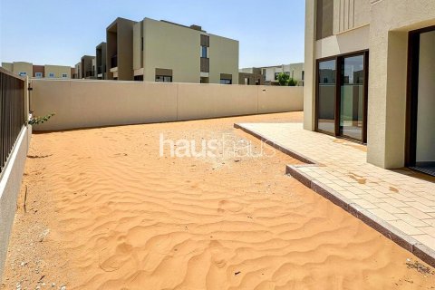 Adosado en Villanova, Dubai Land, Dubai, 4 dormitorios, 214 m², № 43723 - foto 13