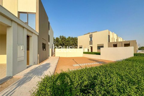 Adosado en Villanova, Dubai Land, Dubai, 4 dormitorios, 214 m², № 43723 - foto 7