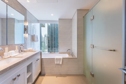 Apartment in Downtown Dubai (Downtown Burj Dubai), Dubai 2 bedrooms, 160 sq.m. № 120338 - photo 10