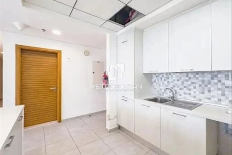 Apartment in Dubai Land, Dubai 3 bedrooms, 161 sq.m. № 73524 - photo 8