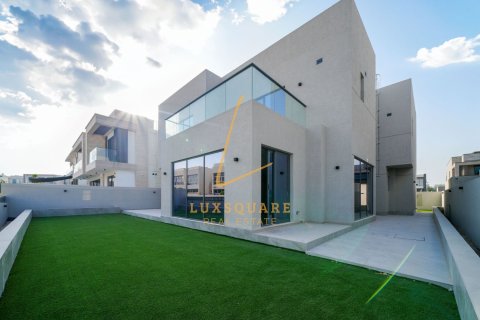 Villa in Al Furjan, Dubai 5 bedrooms, 600 sq.m. № 114186