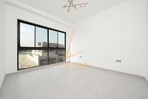 Villa in Al Furjan, Dubai 5 bedrooms, 600 sq.m. № 114186 - photo 11