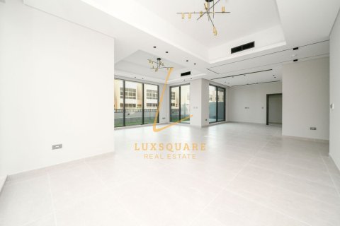Villa in Al Furjan, Dubai 5 bedrooms, 600 sq.m. № 114186 - photo 4