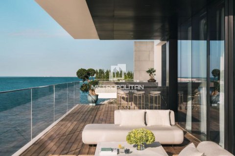 Снять в аренду виллу в Jumeirah 3, Джумейра, Дубай: 6 спален, 452м², № 73391 - фото 4