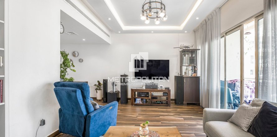 Appartement à Greens, Dubai, 2 chambres, 120 m², № 72901