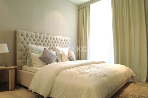 Duplex in Dubai Marina, Dubai 5 bedrooms, 862 sq.m. № 137710 - photo 20