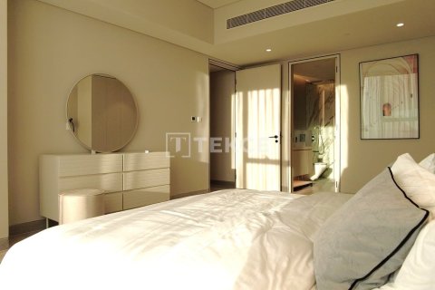 Duplex in Dubai Marina, Dubai 5 bedrooms, 862 sq.m. № 137710 - photo 11