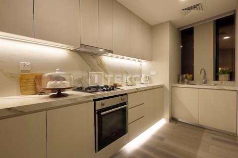 Duplex in Dubai Marina, Dubai 5 bedrooms, 862 sq.m. № 137710 - photo 22