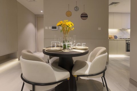 Duplex in Dubai Marina, Dubai 5 bedrooms, 862 sq.m. № 137710 - photo 24