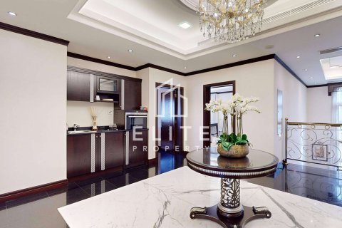 Villa in Al Jafiliya, Dubai 6 bedrooms, 741 sq.m. № 121402 - photo 19