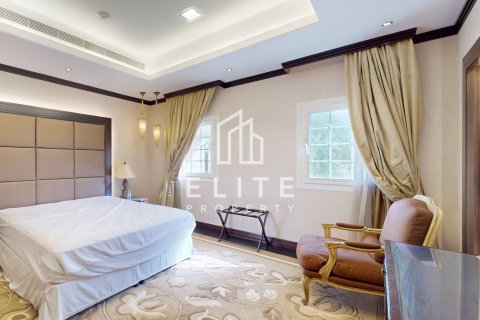 Villa in Al Jafiliya, Dubai 6 bedrooms, 741 sq.m. № 121402 - photo 11