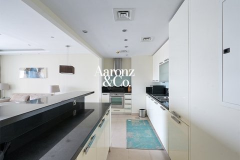 Appartement à Jumeirah Lake Towers, Dubai, 2 chambres, 120 m², № 115253 - photo 9