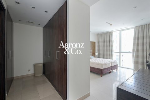 Appartement à Jumeirah Lake Towers, Dubai, 2 chambres, 120 m², № 115253 - photo 7