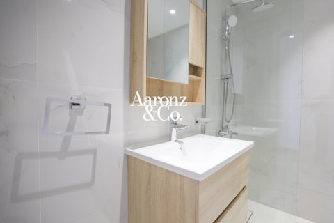 Apartamento en Icon Tower 2, Jumeirah Lake Towers, Dubai, 2 dormitorios, 87 m², № 115257 - foto 15