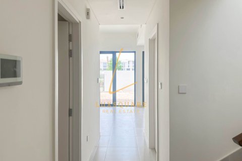 Villa à Dubai South (Dubai World Central), Dubai, 3 chambres, 144 m², № 115251 - photo 4