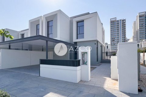 Таунхаус в Murooj Al Furjan, Al Furjan, Дубай, 4 спальни, 335.9м², № 37753
