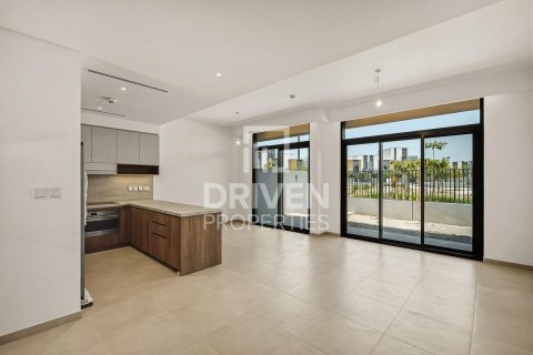 Снять в аренду таунхаус в Мудоне, Дубай: 3 спальни, 167.97м², № 129841 - фото 18