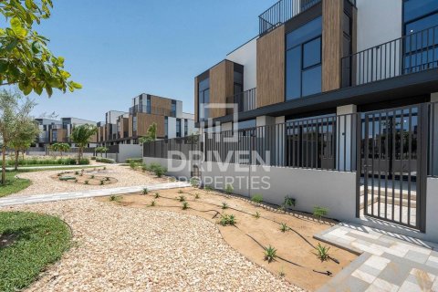 Снять в аренду таунхаус в Мудоне, Дубай: 3 спальни, 167.97м², № 129841 - фото 20
