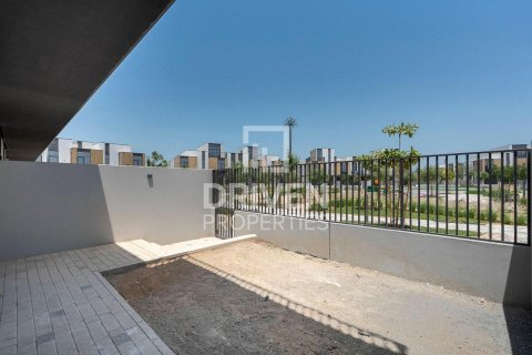 Снять в аренду таунхаус в Мудоне, Дубай: 3 спальни, 167.97м², № 129841 - фото 21